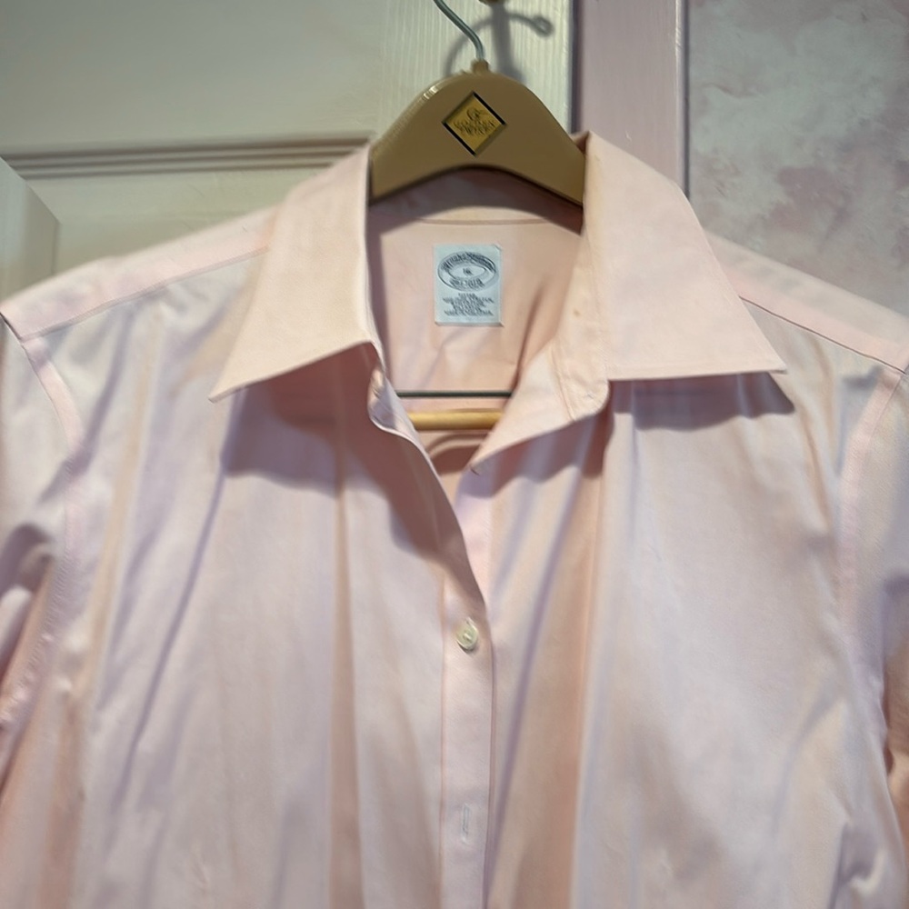 Woman’s pink shirt cuffed, light pink, brand new never worn